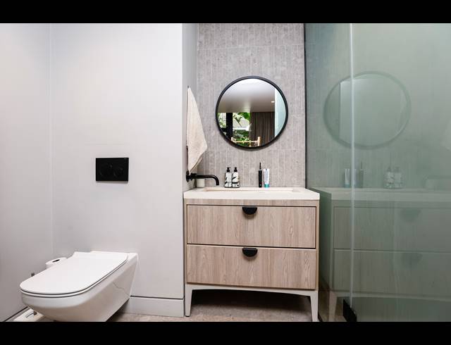 3 BEDROOM APARTMENT FOR SALE IN UMDLOTI BEACH